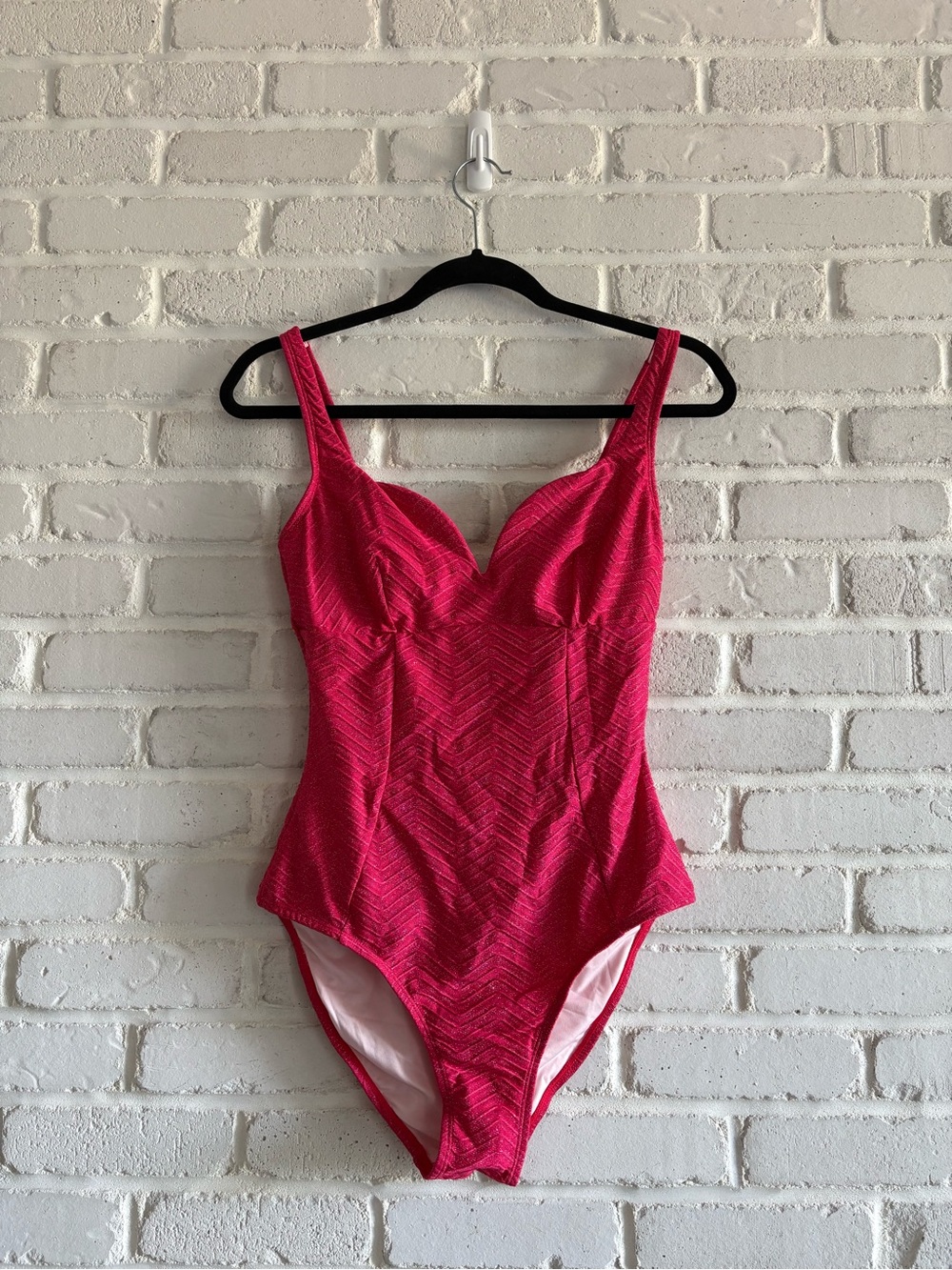 Cupshe Strawberry Lurex Jacquard Tummy Control One-Piece Swimsuit, Size Medium.